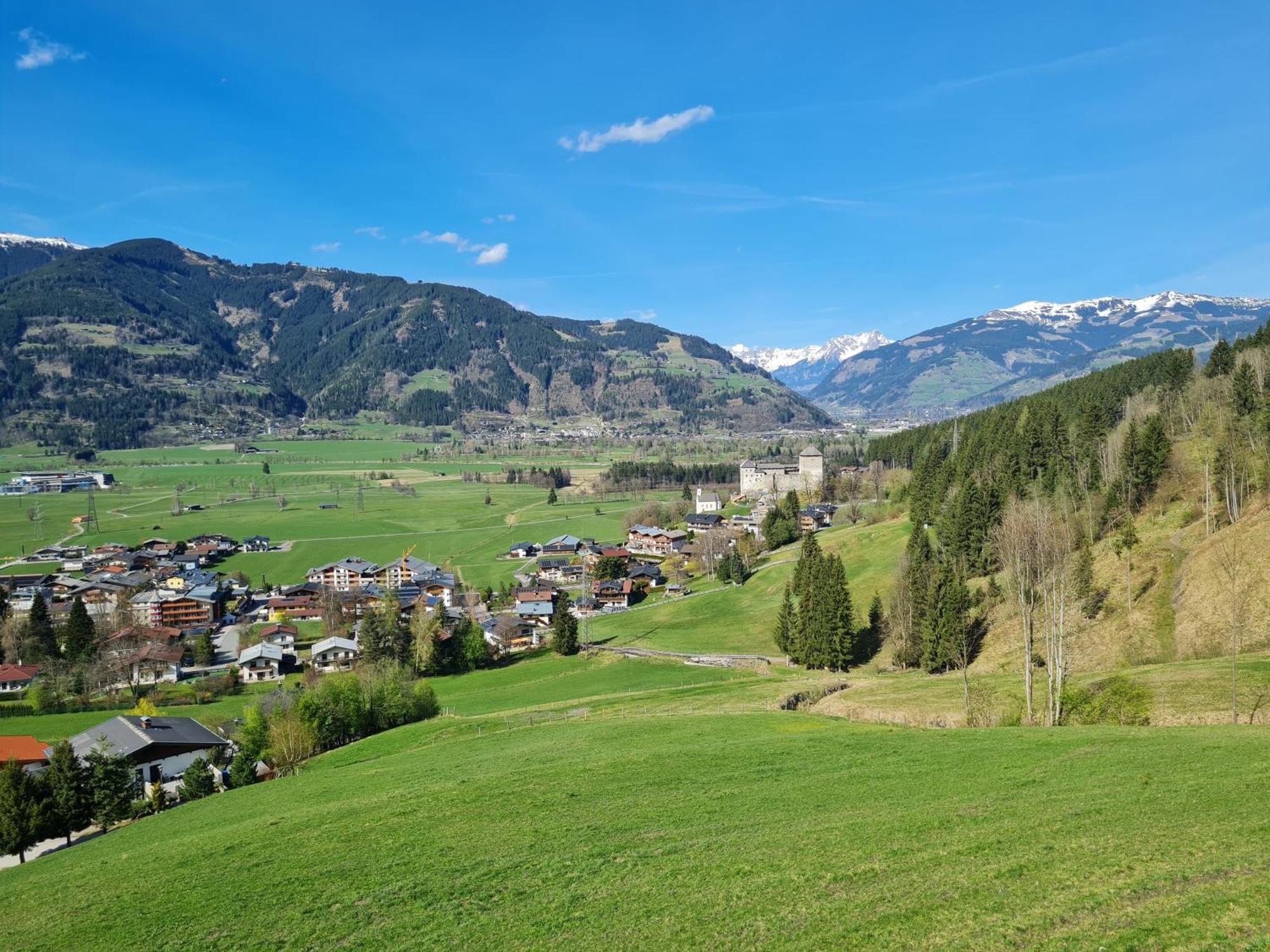 Panorama Hotel Guggenbichl - Inkl Sommerkarte, Freier Eintritt Ins Tauern Spa & Bester Ausblick Uber Kaprun Dış mekan fotoğraf